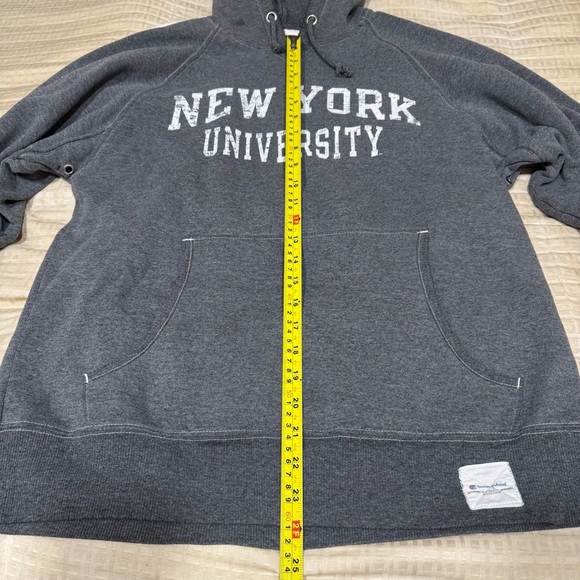Champion New York University NYU Violets Gray and White Sweatshirt Hoodie Size M - Picture 6 of 10